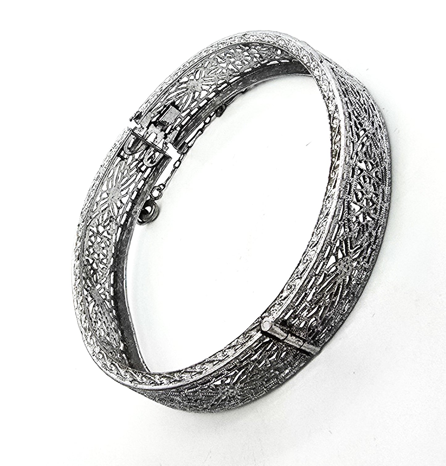 Art Deco Rhodium filigree hinged vintage bangle bracelet