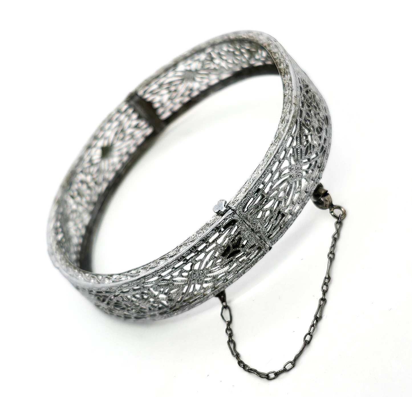 Art Deco Rhodium filigree hinged vintage bangle bracelet