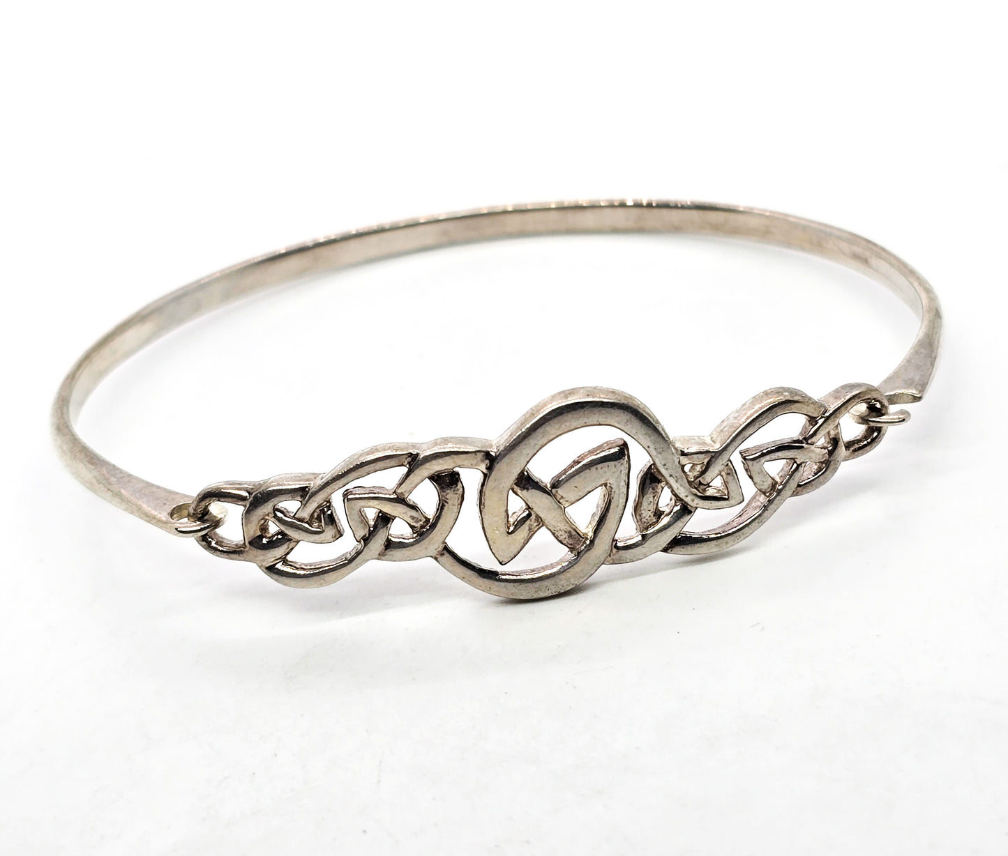 Irish Celtic knot hinged vintage thin sterling silver bangle bracelet Ireland