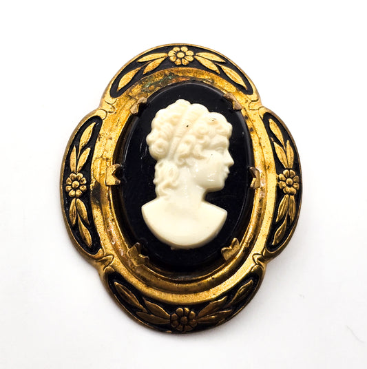 Victorian Revival cameo gold toned black enamel plastic vintage cameo brooch