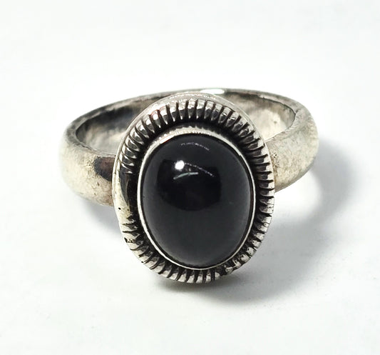 Black Star Diopside gemstone vintage solid sterling silver ring size 6.5