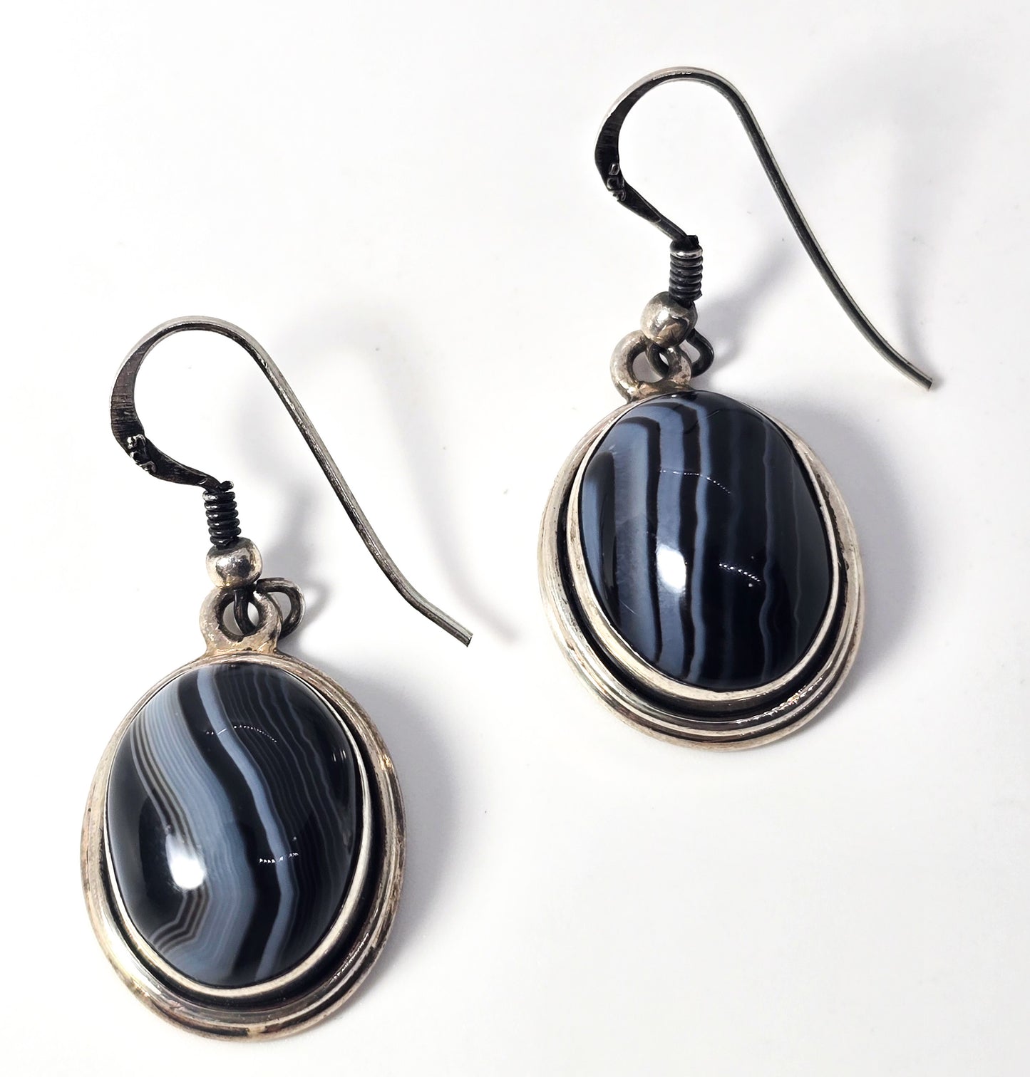 Black Sardonyx banded agate gemstone vintage solid sterling silver Earrings