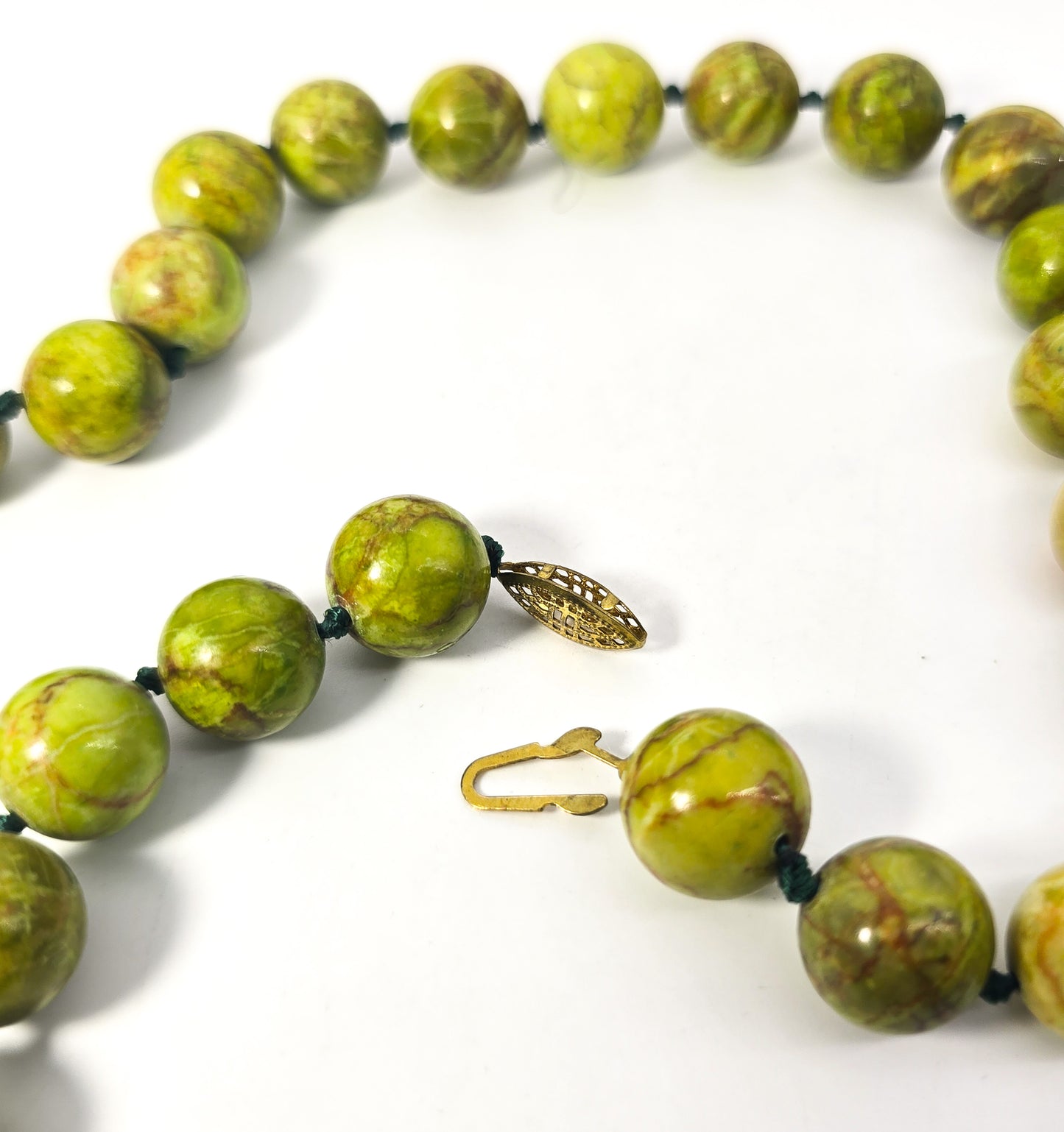 Green Magnesite natural carved green gemstone 13mm beaded 20" inch necklace