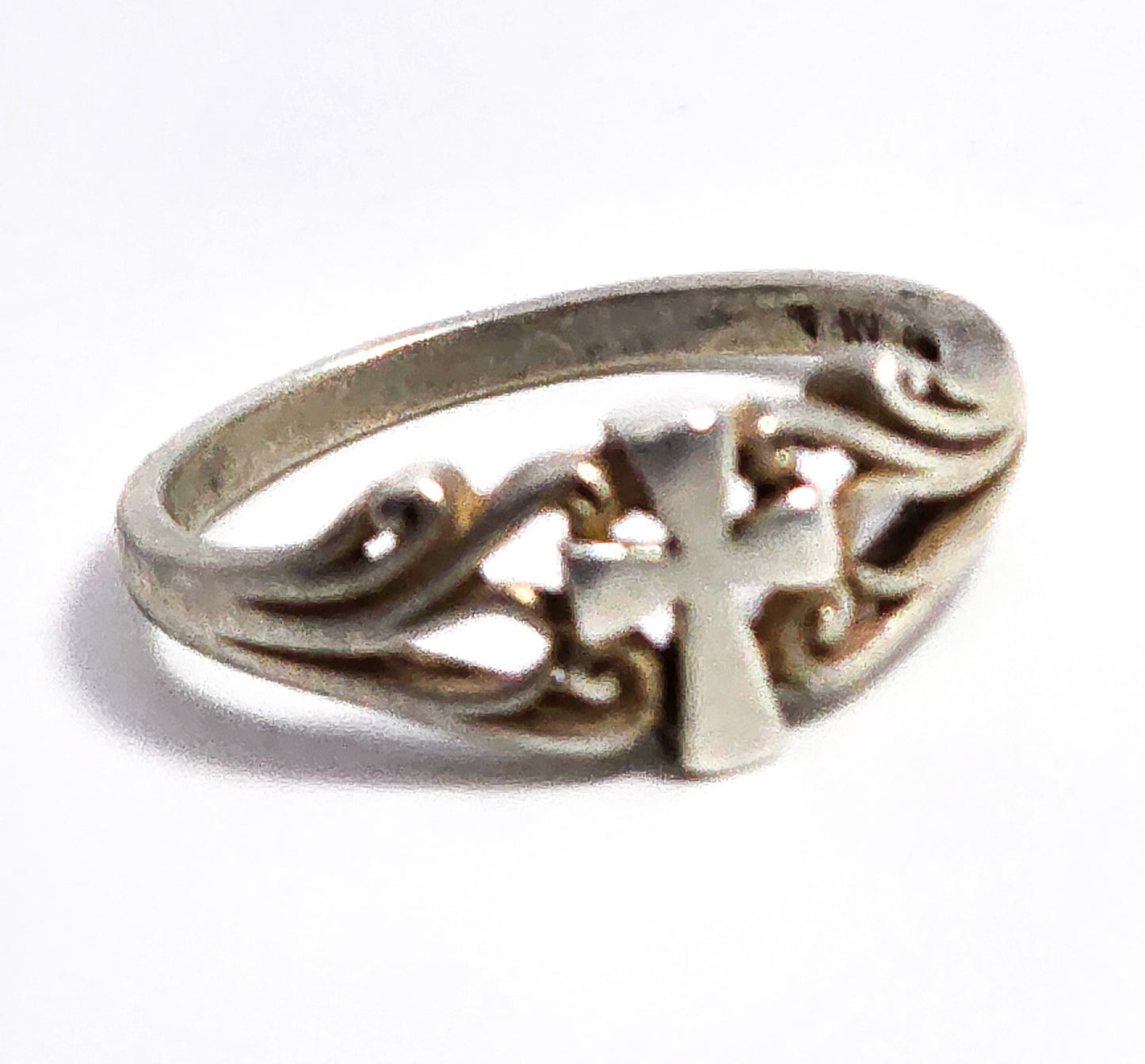 Filigree wave Cross Christian sterling silver vintage ring size 7.5 NV