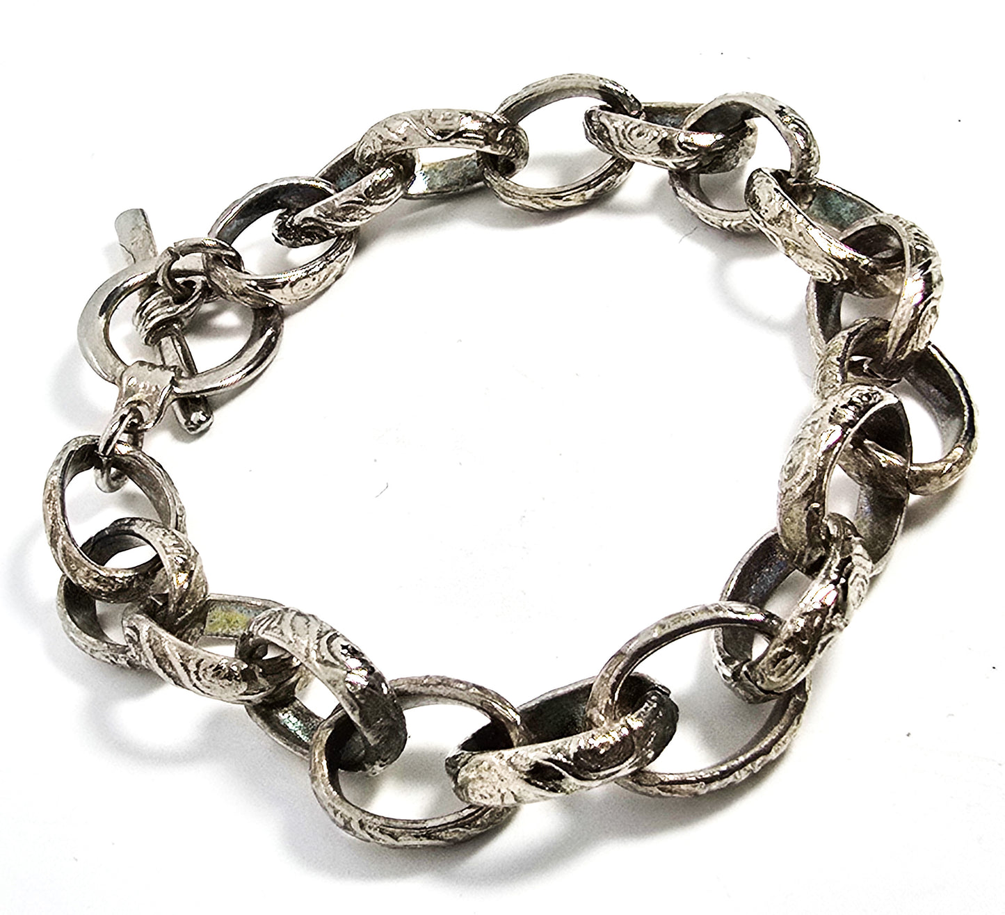 Vintage Art Deco style Embossed large link silver toned toggle clasp bracelet