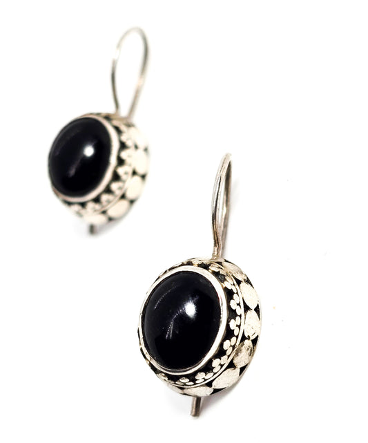 Black onyx Bali Balinese tribal thick dot sterling silver vintage earrings