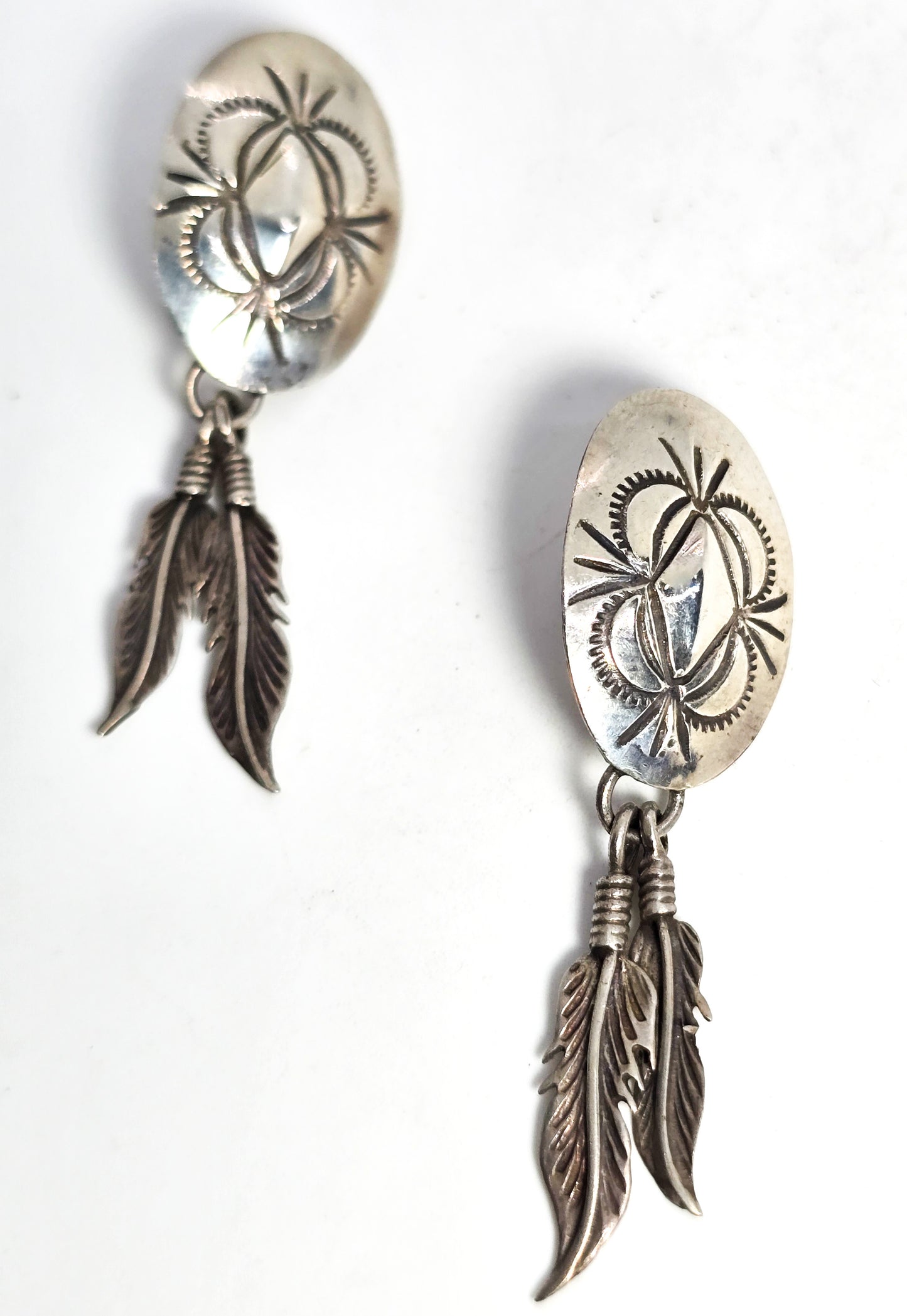 Richard Begay RB Navajo concho feather vintage sterling silver NA post earrings