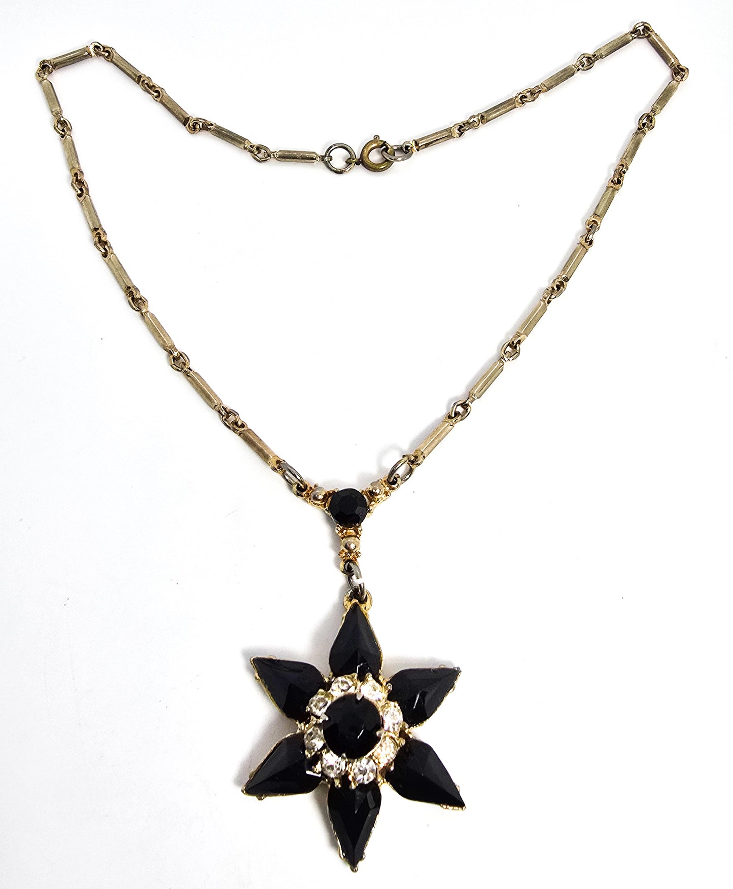 Black and white 3D flower mid century vintage gold toned rhinestone necklace