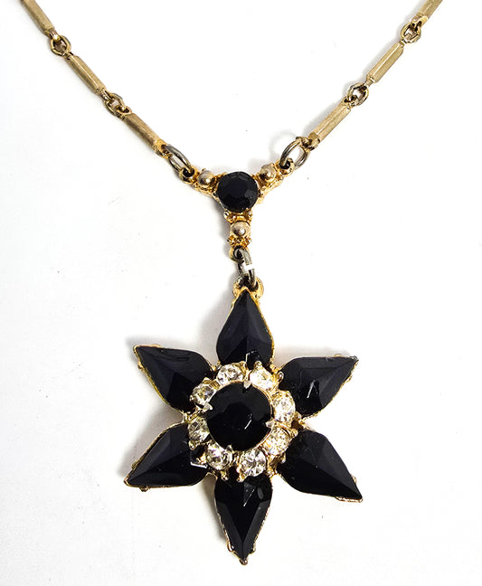 Black and white 3D flower mid century vintage gold toned rhinestone necklace