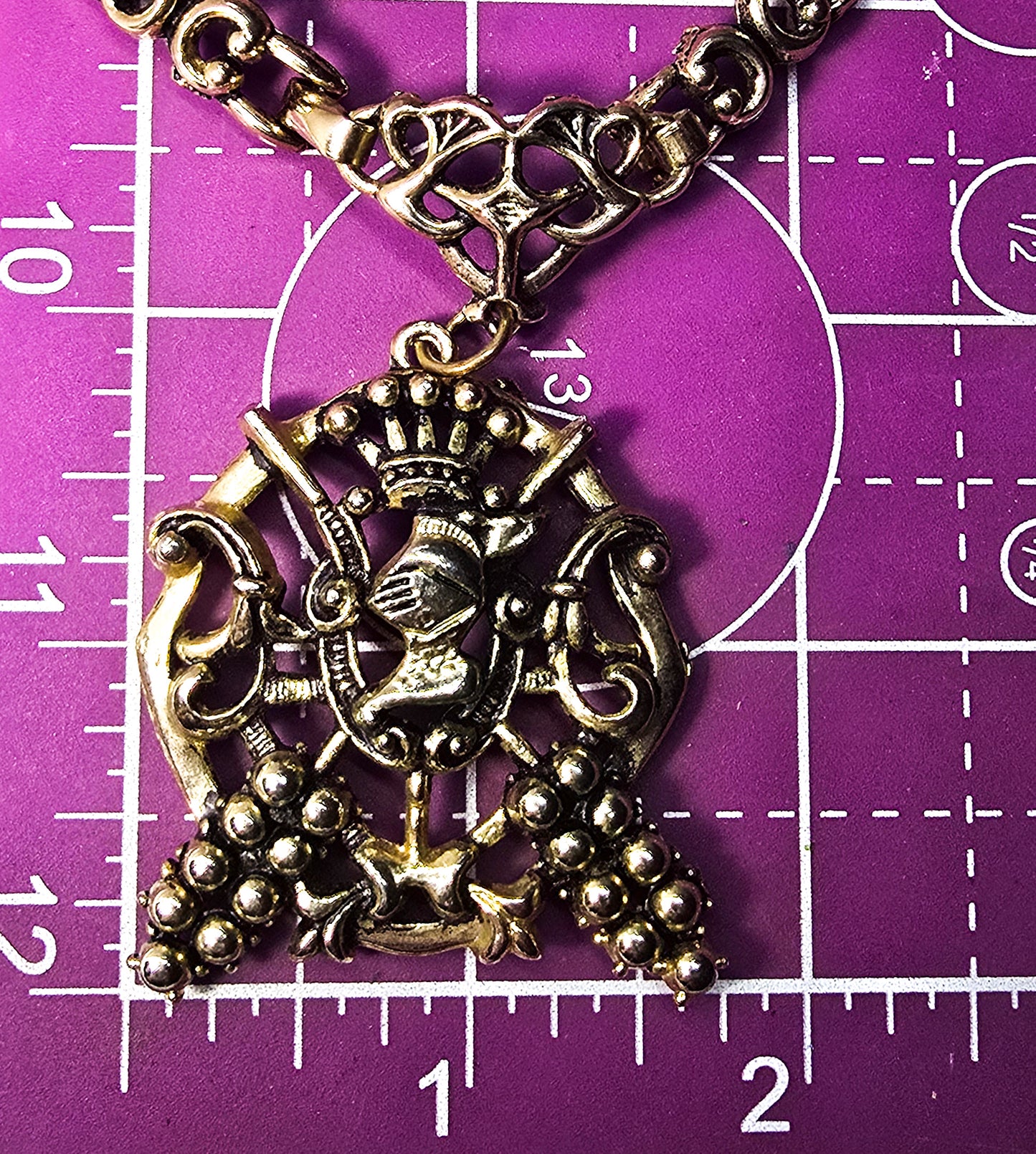 Heraldic knight coat of arms large gold toned mid century vintage statement necklace