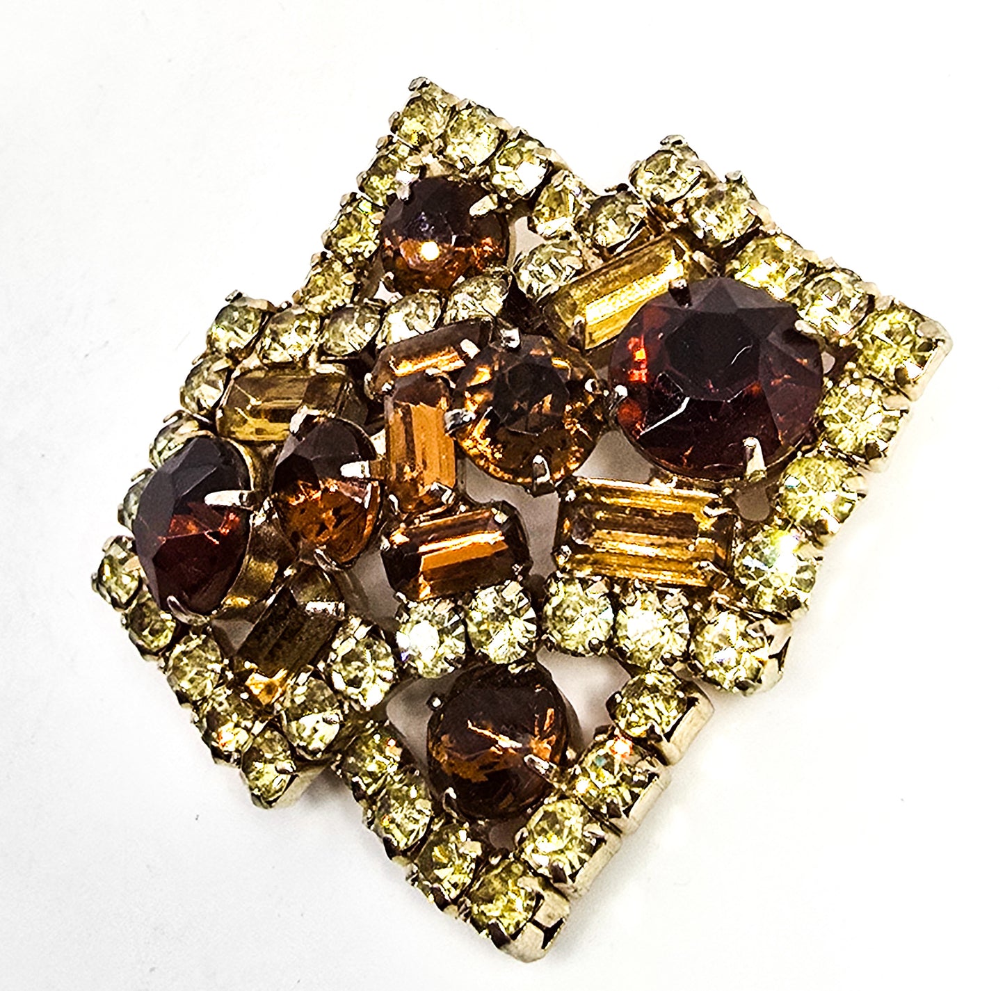 Jonquil yellow root beer brown rhinestone prong set rhinestone vintage brooch