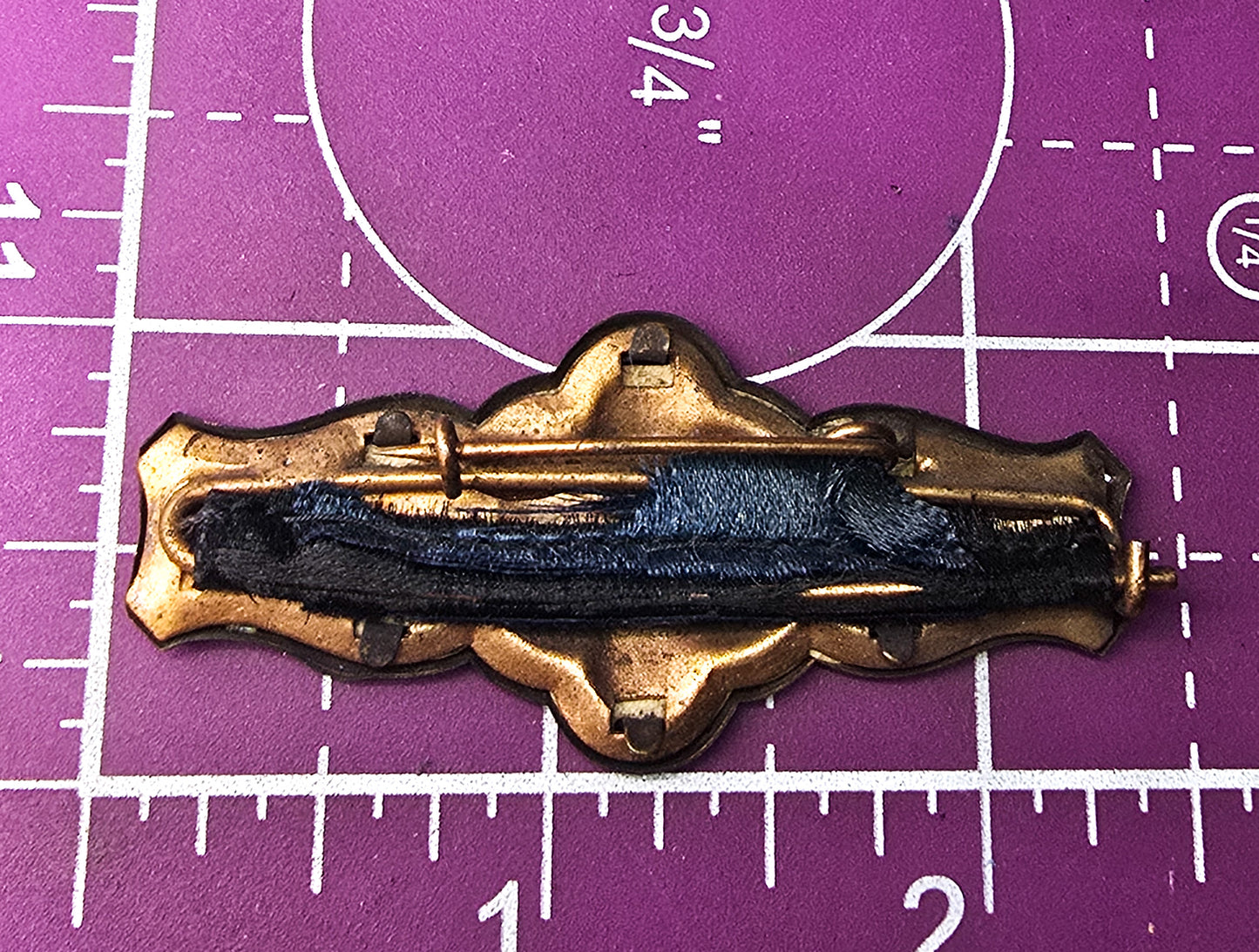 Victorian Memento Mori  In Memoriam antique Mourning jewelry brooch