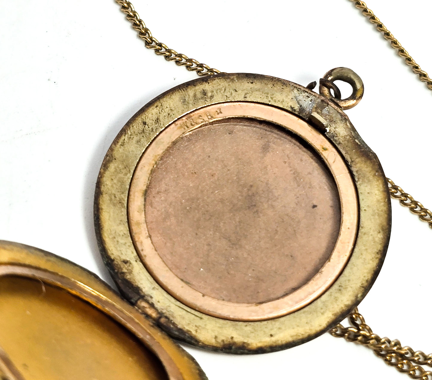 W. & S. Blackinton Antique 14k Gold Filled Victorian M monogram etched locket necklace
