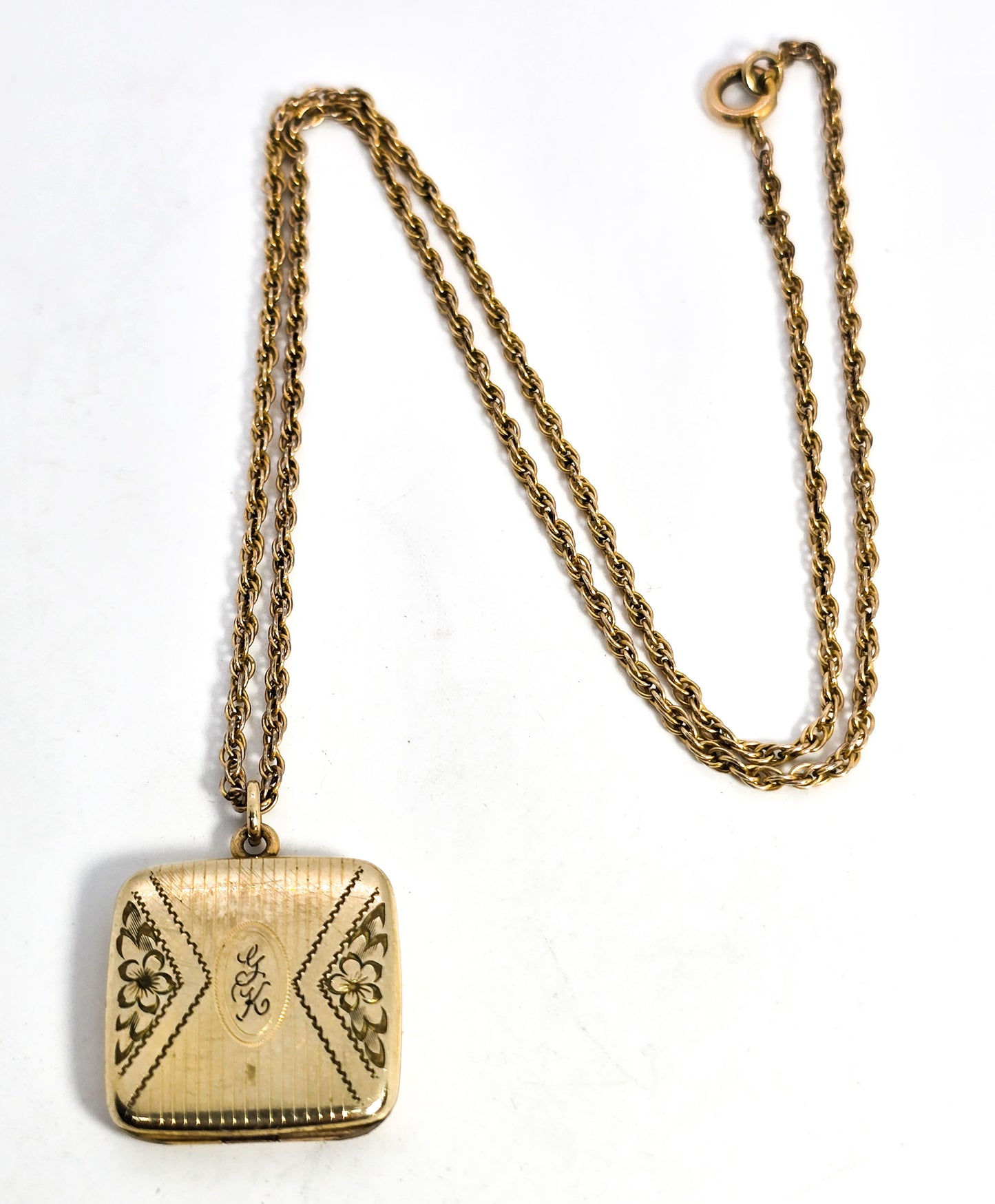 Pittman & Keeler vintage P&K gold filled square etched photo locket necklace