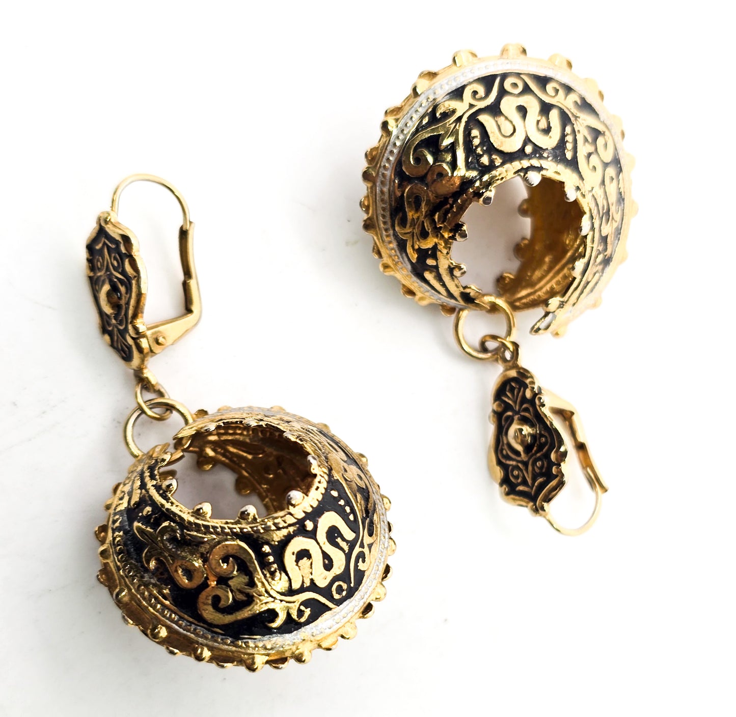 Spanish Damascene black and silver enamel vintage drop hoop lever back earrings