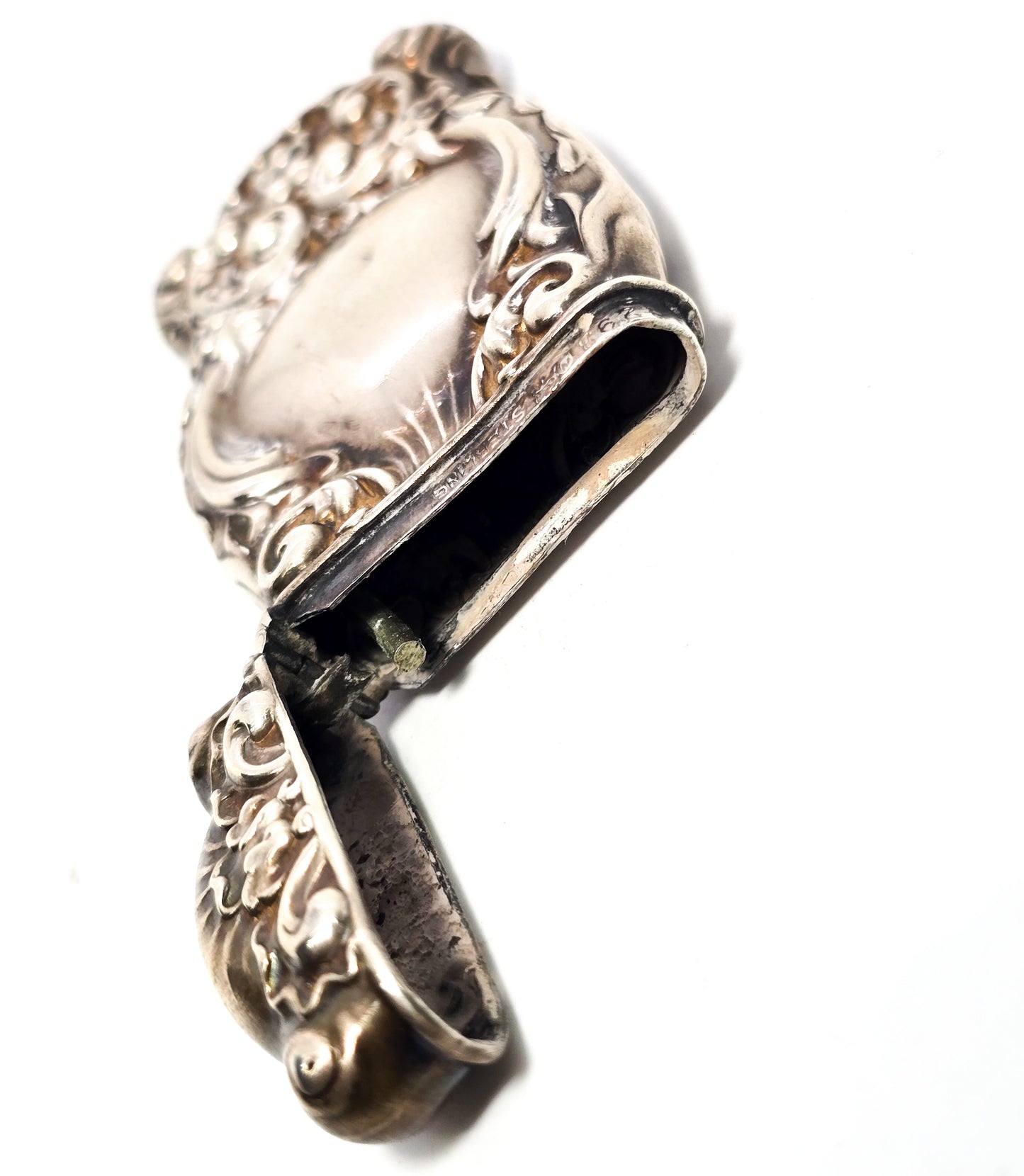Victorian reposse flower hinged antique sterling silver match safe vesta 4293
