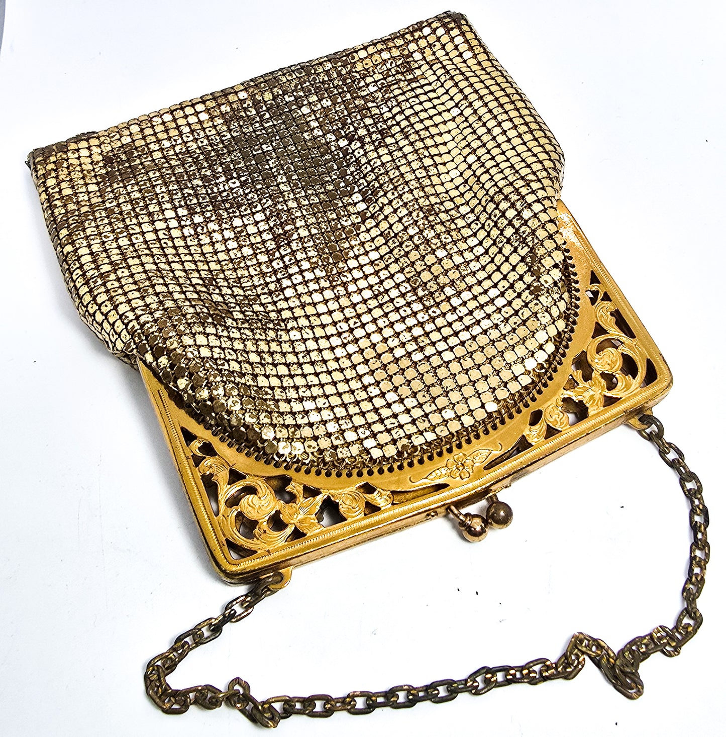 Whiting and Davis mid century vintage gold mesh metal clutch purse with strap