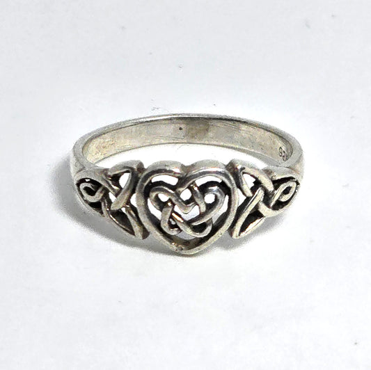 Celtic trinity knot heart open work sterling silver ring band size 9