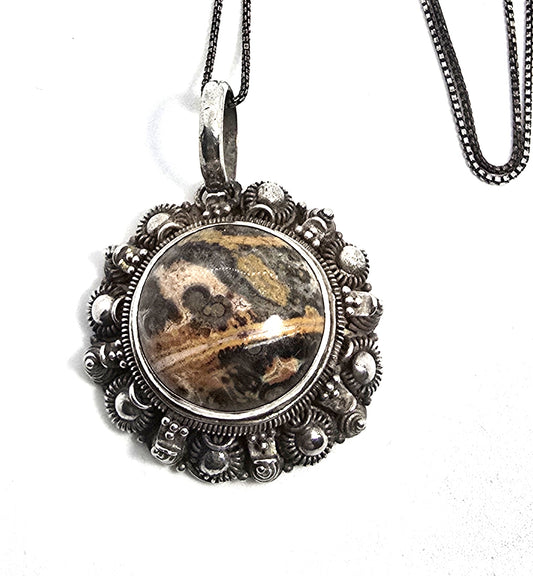 Leopard skin Jasper artisan gemstone tribal sterling silver vintage necklace