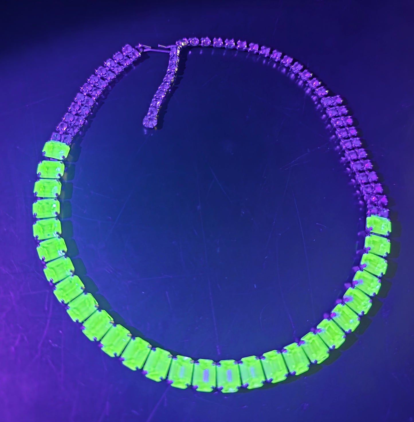 Uranium Glass Thick green emerald cut rhinestone vintage choker Necklace