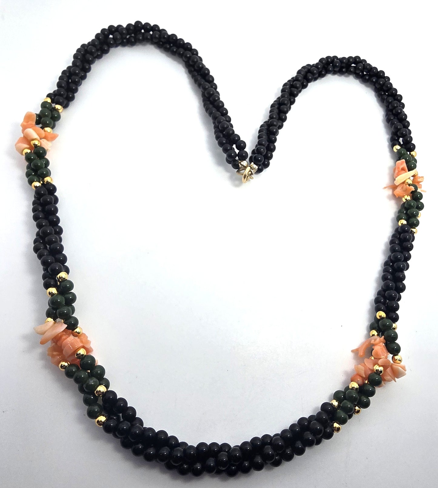Black onyx green jade and coral 14k yellow gold filled beaded vintage necklace