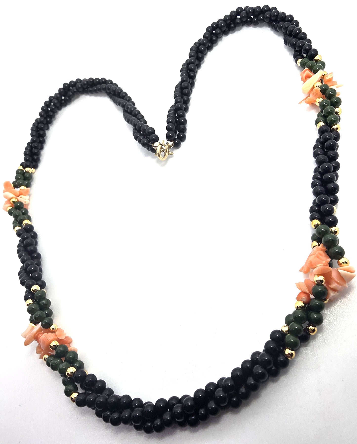 Black onyx green jade and coral 14k yellow gold filled beaded vintage necklace