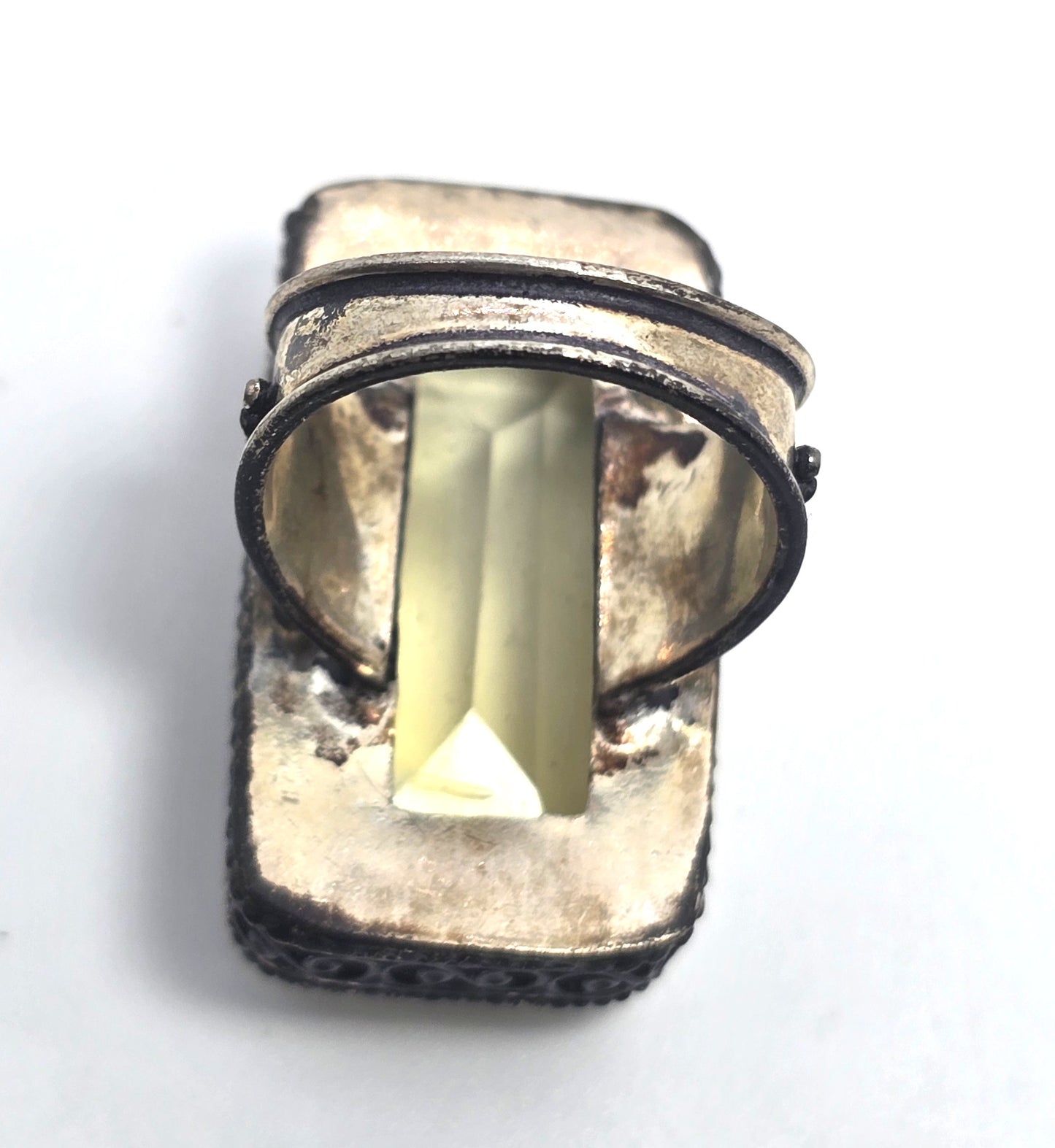 Uranium Glass UV glow Vaseline glass silver plated filigree vintage ring