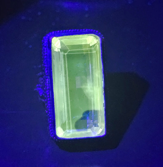 Uranium Glass UV glow Vaseline glass silver plated filigree vintage ring