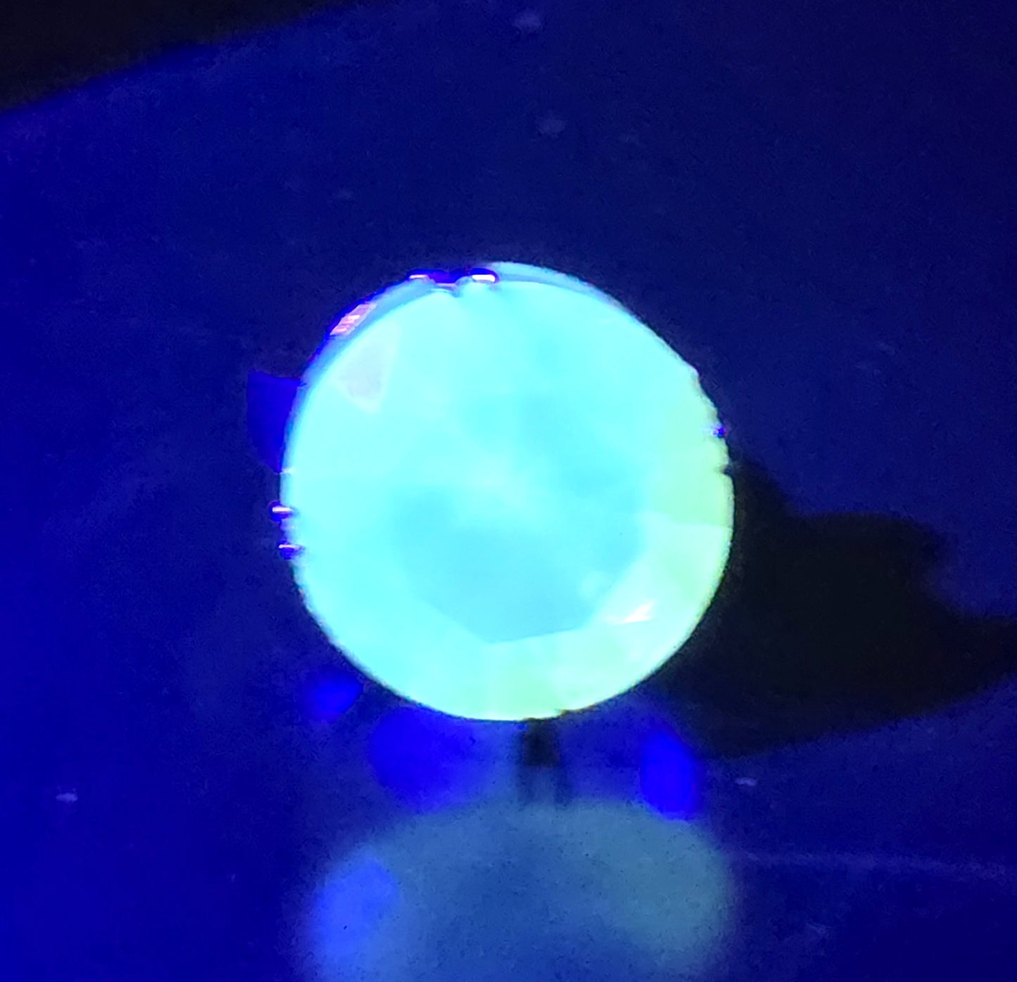 UV glow vintage plastic vintage retro rave  1990's adjustable costume ring