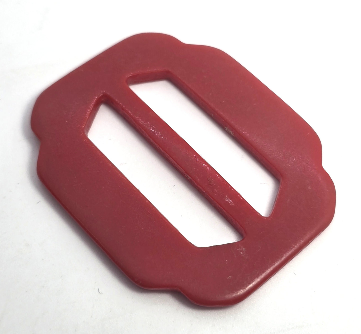 Art Deco Red Bakelite vintage long scalloped sash belt buckle