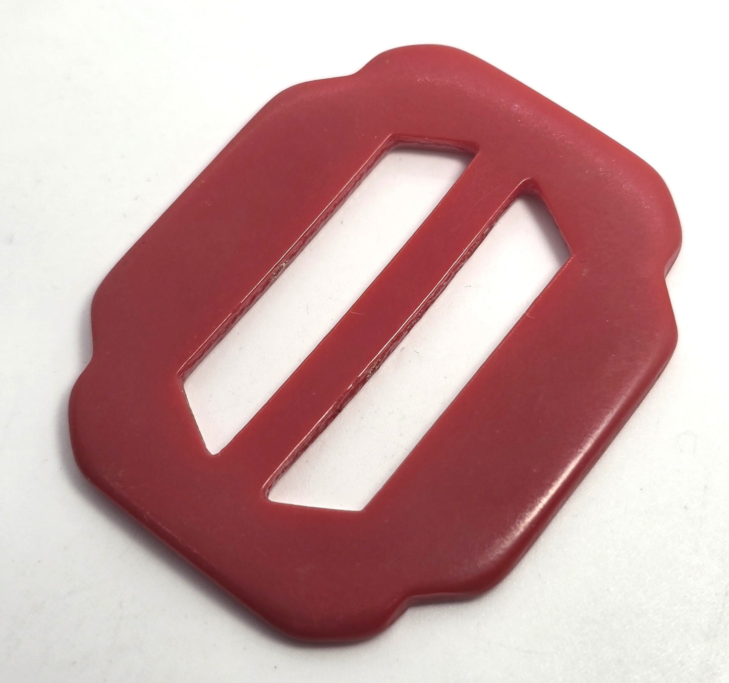 Art Deco Red Bakelite vintage long scalloped sash belt buckle