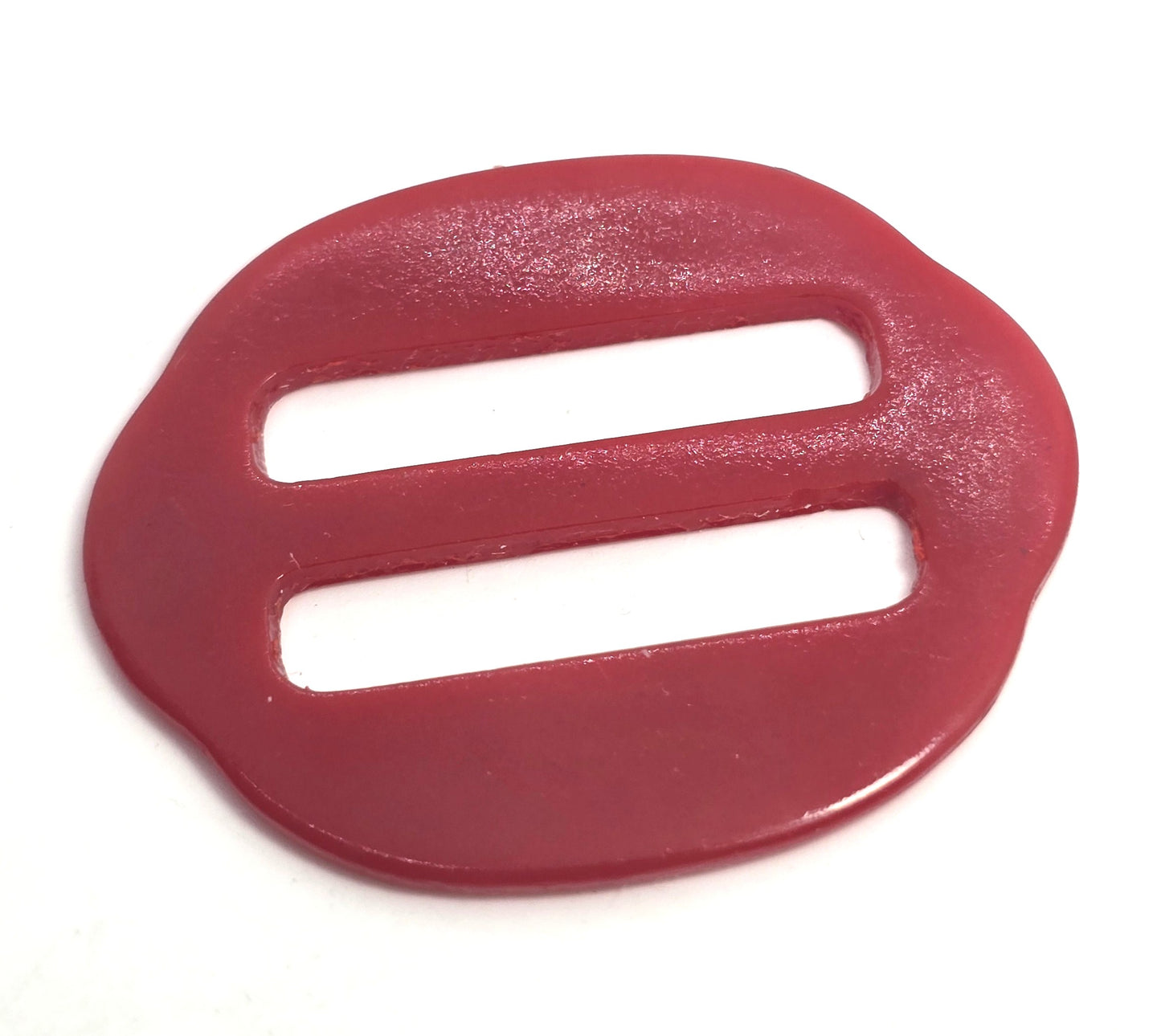 Art Deco Red Bakelite vintage small round scalloped sash belt buckle