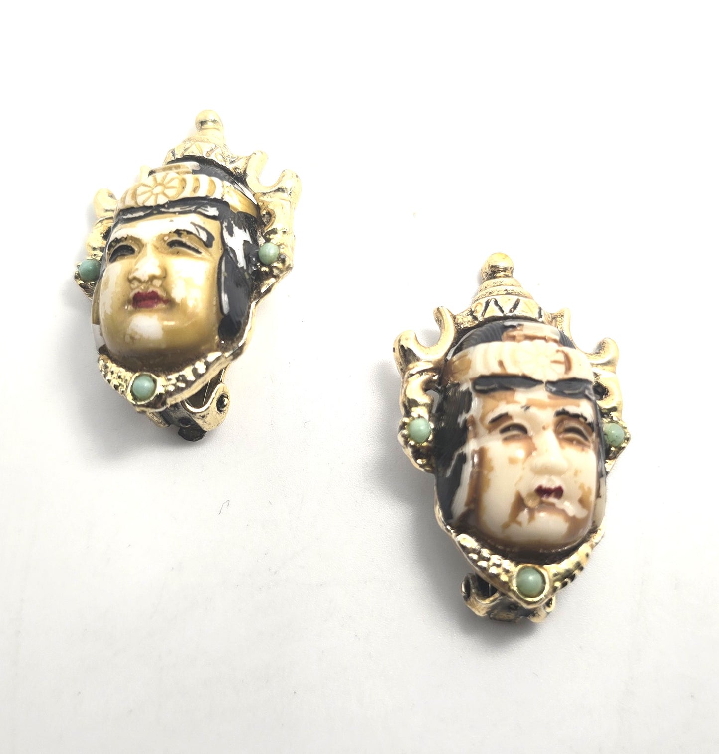 Selro Selini  Toshikane God of Happiness vintage clip on earrings DAMAGED