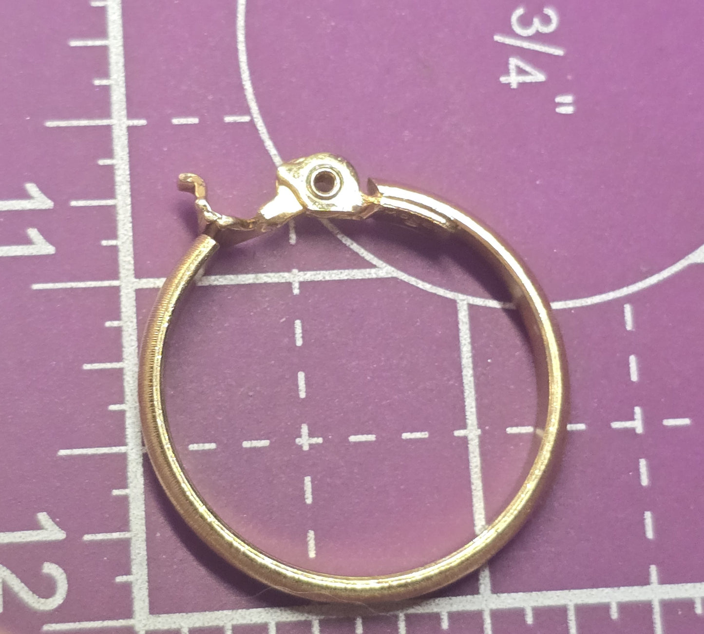 Monet gold toned vintage 1980's retro clip on large hoop earrings