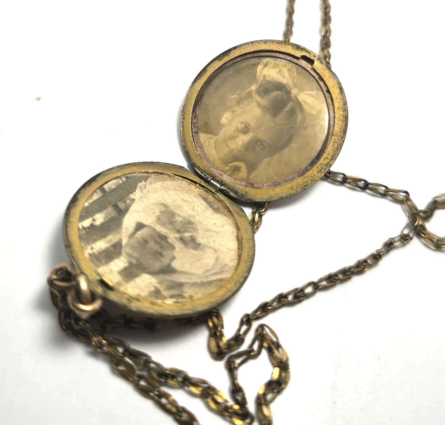Cupid Kissing Venus Antique Yellow Gold Filled Victorian Locket necklace