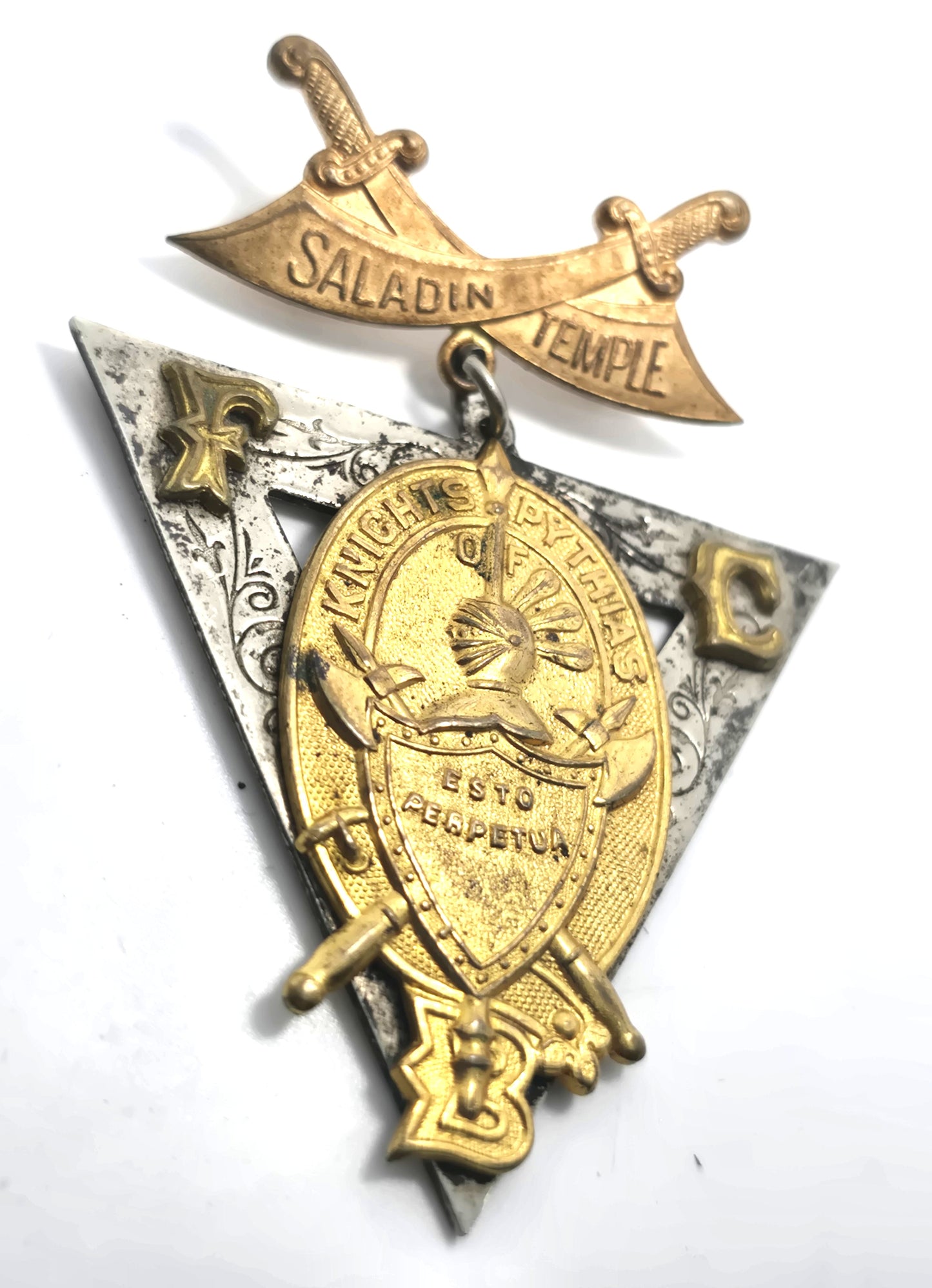 Knights Of Pythias F.C.B. Silver Pin Medal Saladin Temple Davies SC 1874 triangle