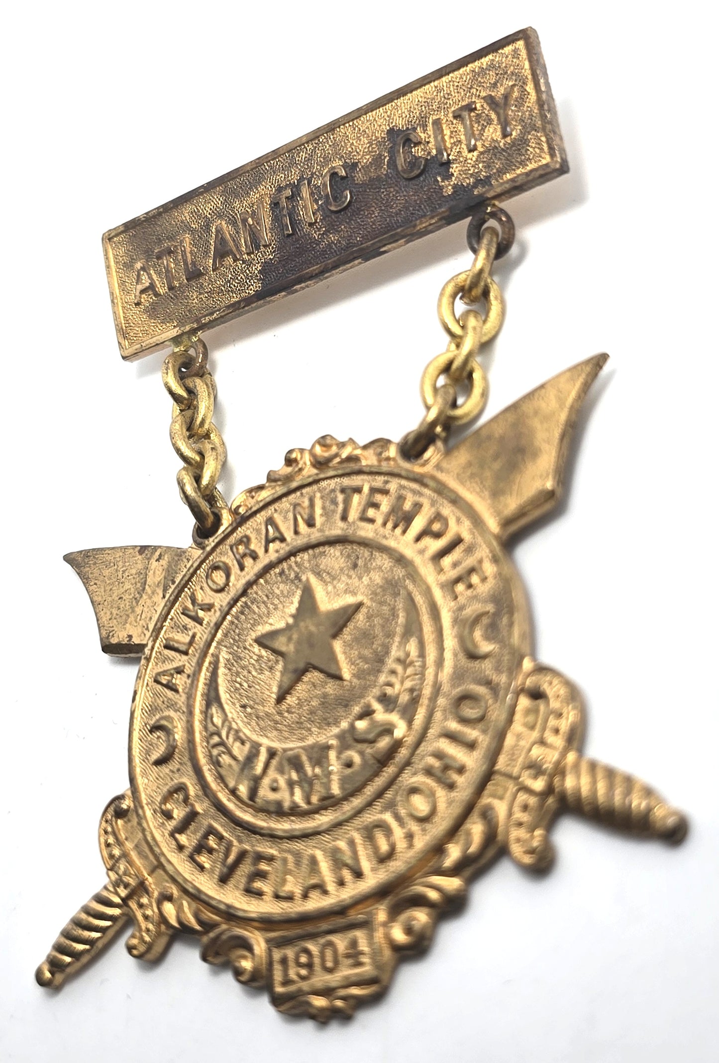 Knights Templar medal from the Alkoran Temple in Cleveland, Ohio, dated 1904