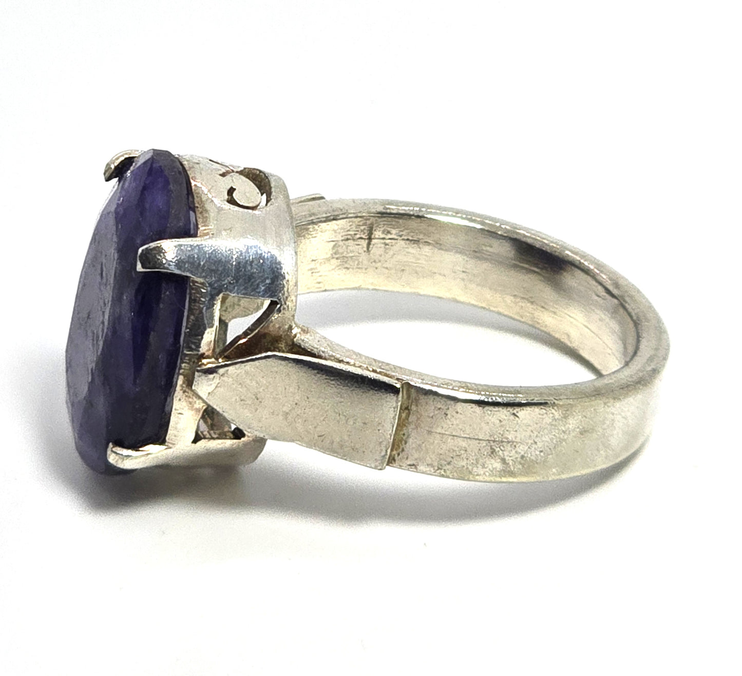 Natural Corundum Sapphire 9.32mm large sterling silver ring size 8