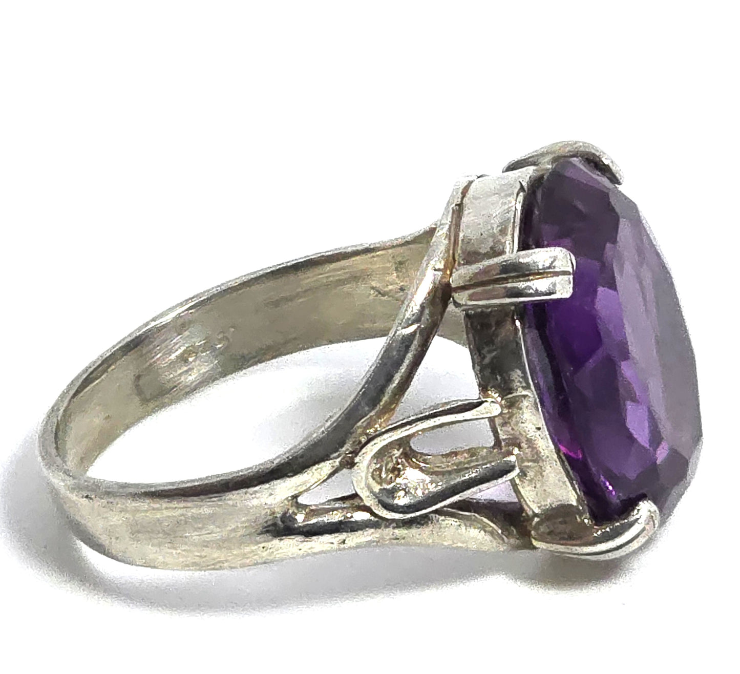 Synthetic Alexandrite 10ct artisan vintage sterling silver ring size 9.5