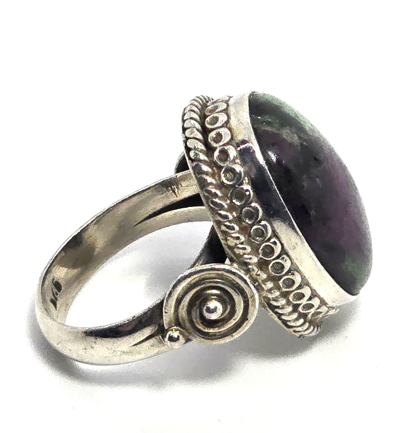 Ruby Zoisite large tribal bali style vintage Sterling silver ring size 8 UV reactive