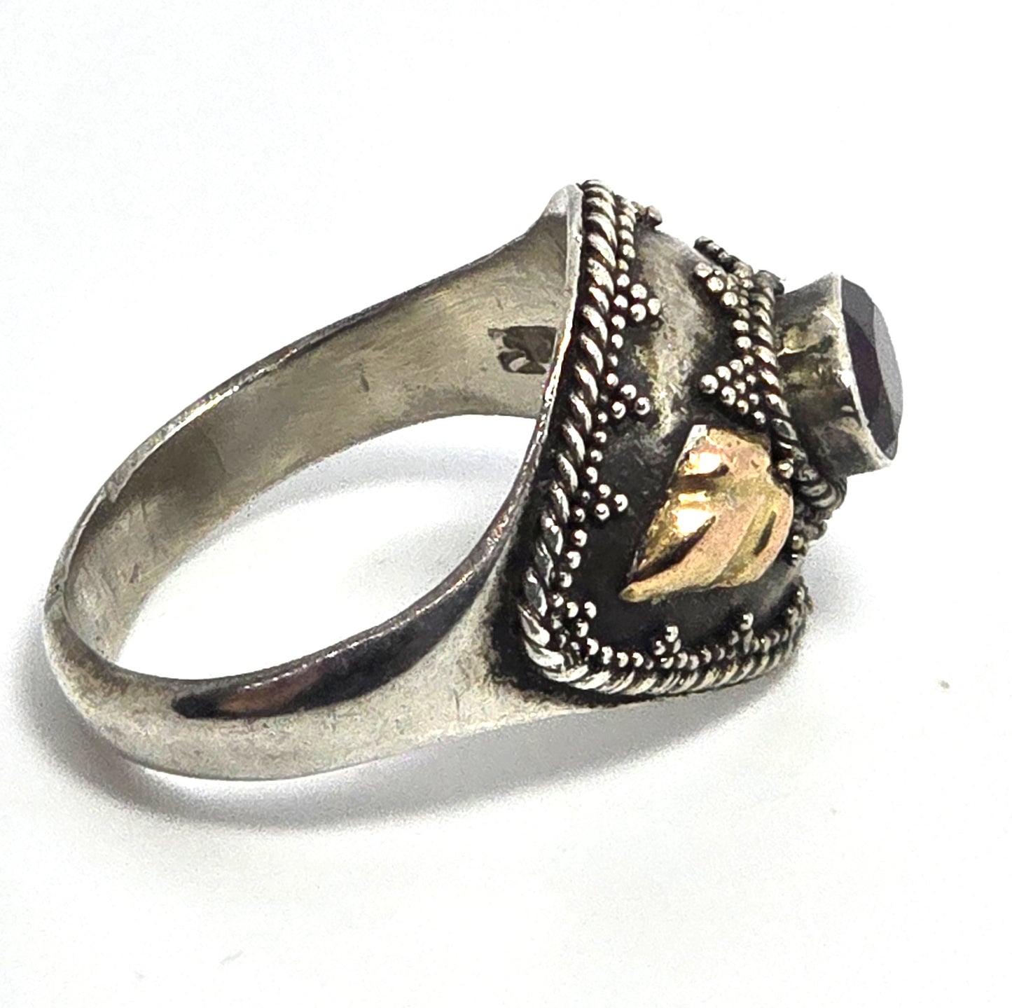 Garnet Rose Gold accented Bali Balinese sterling silver vintage ring size 8