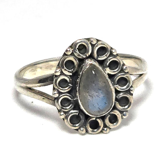 Labradorite flashy blue pear cut sterling silver tribal vintage ring size 9