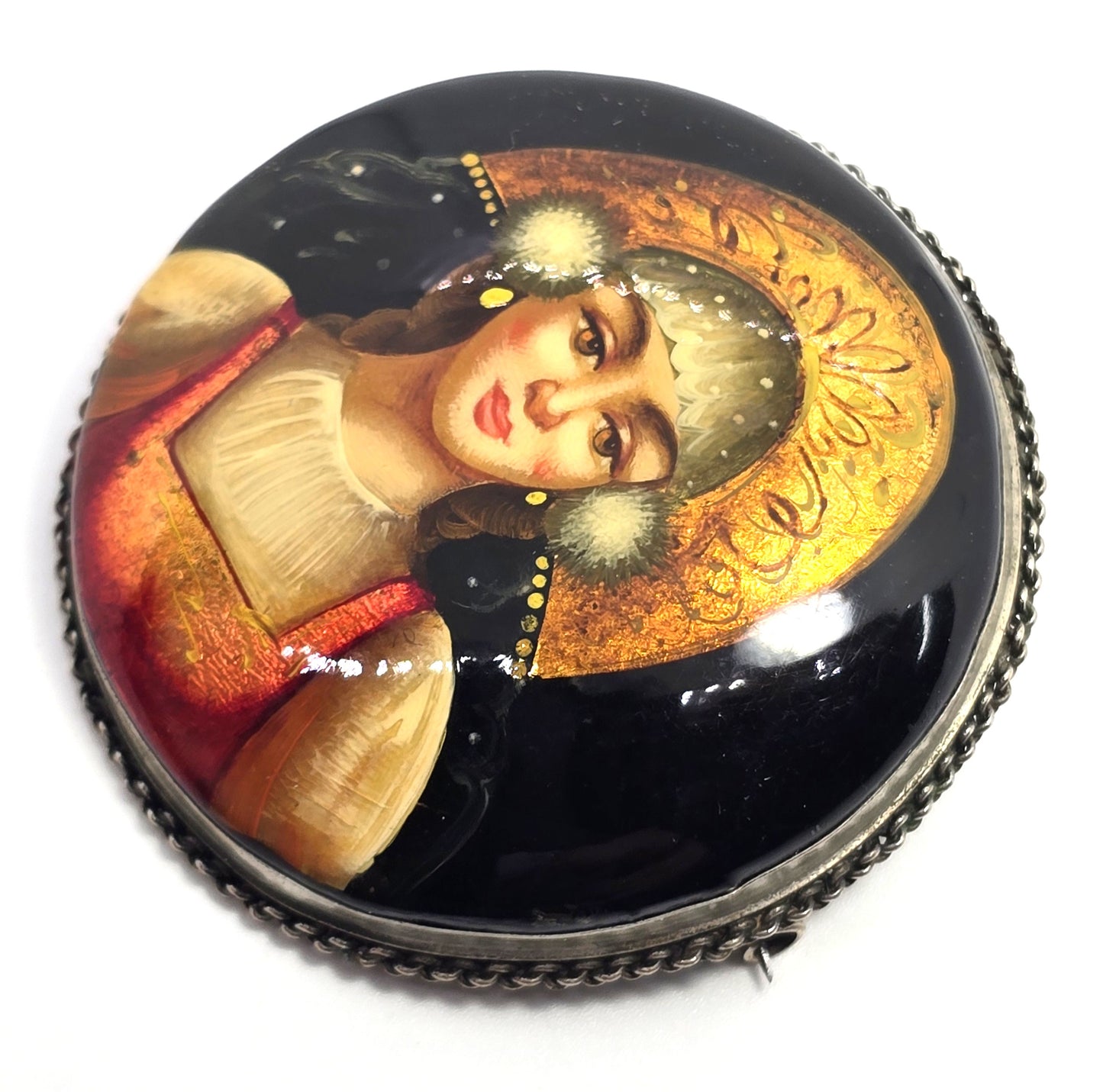 Russian hand painted Woman Kokoshnik gold leaf vintage round cameo brooch