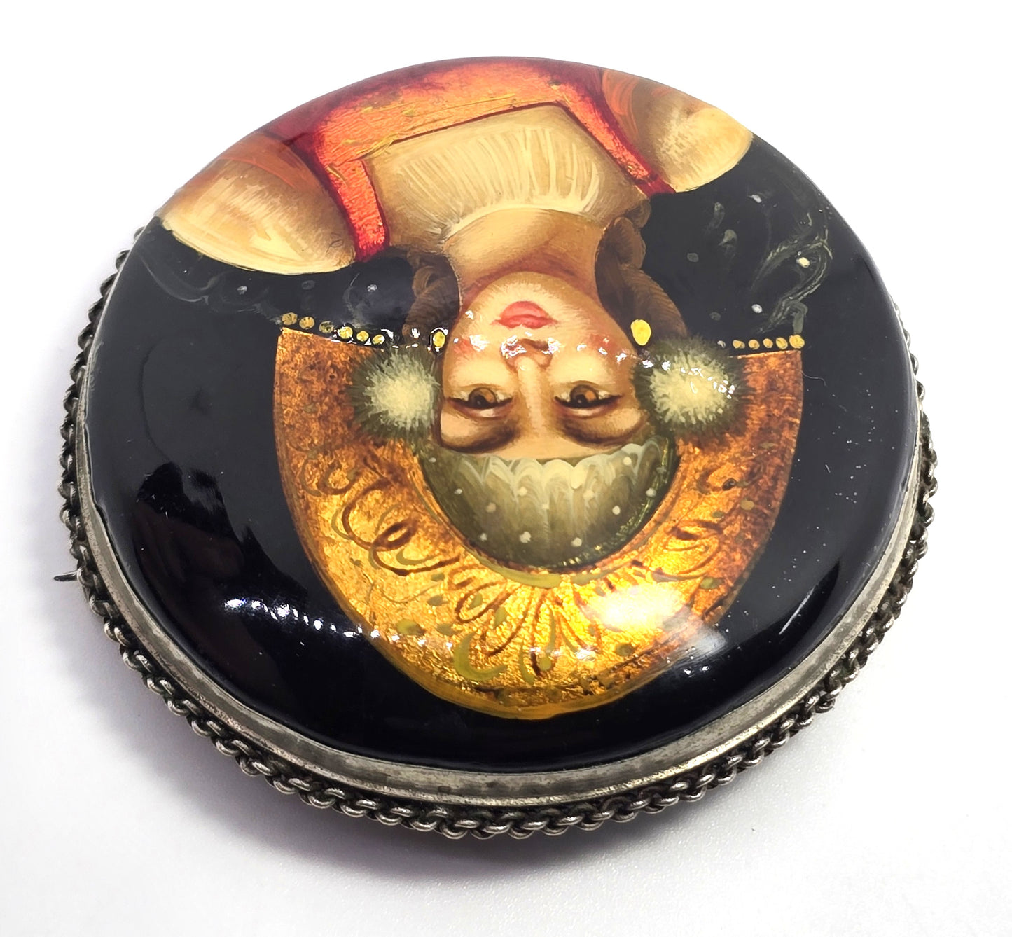 Russian hand painted Woman Kokoshnik gold leaf vintage round cameo brooch
