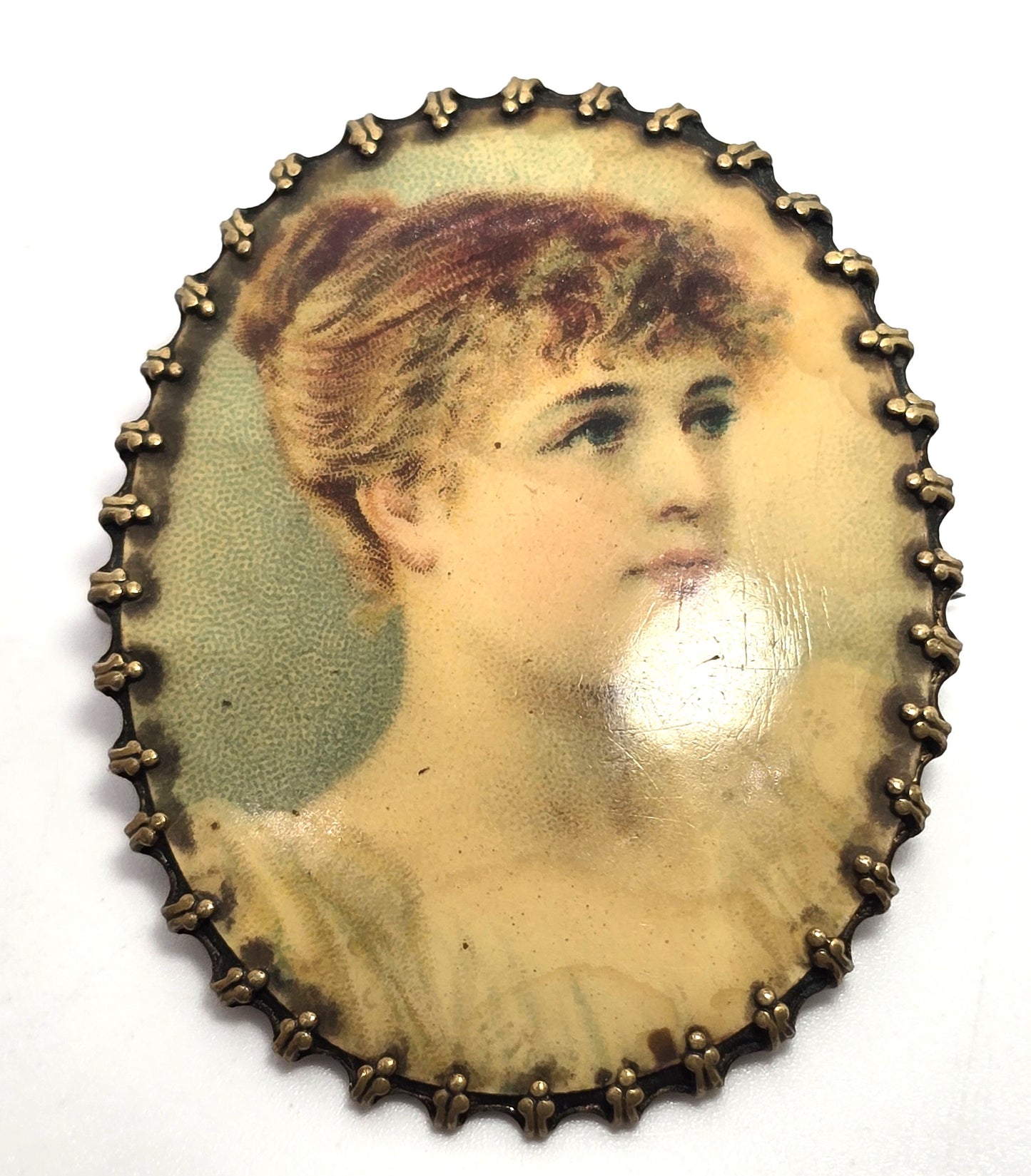 Cameo Victorian women transferware vintage brass cameo brooch
