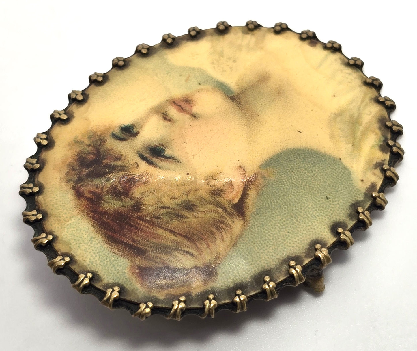 Cameo Victorian women transferware vintage brass cameo brooch