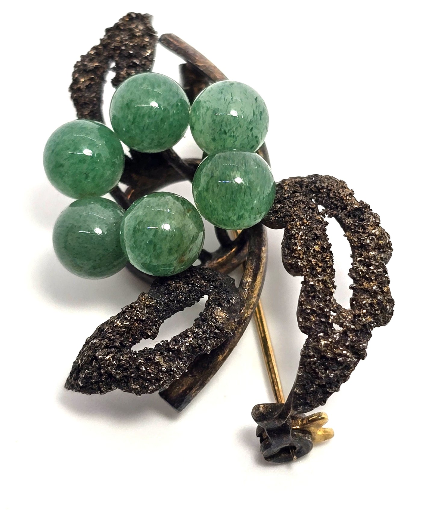 Nephrite Jade beaded flower Chinese Export antique sterling silver brooch