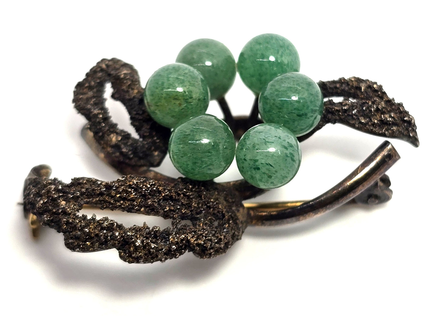 Nephrite Jade beaded flower Chinese Export antique sterling silver brooch