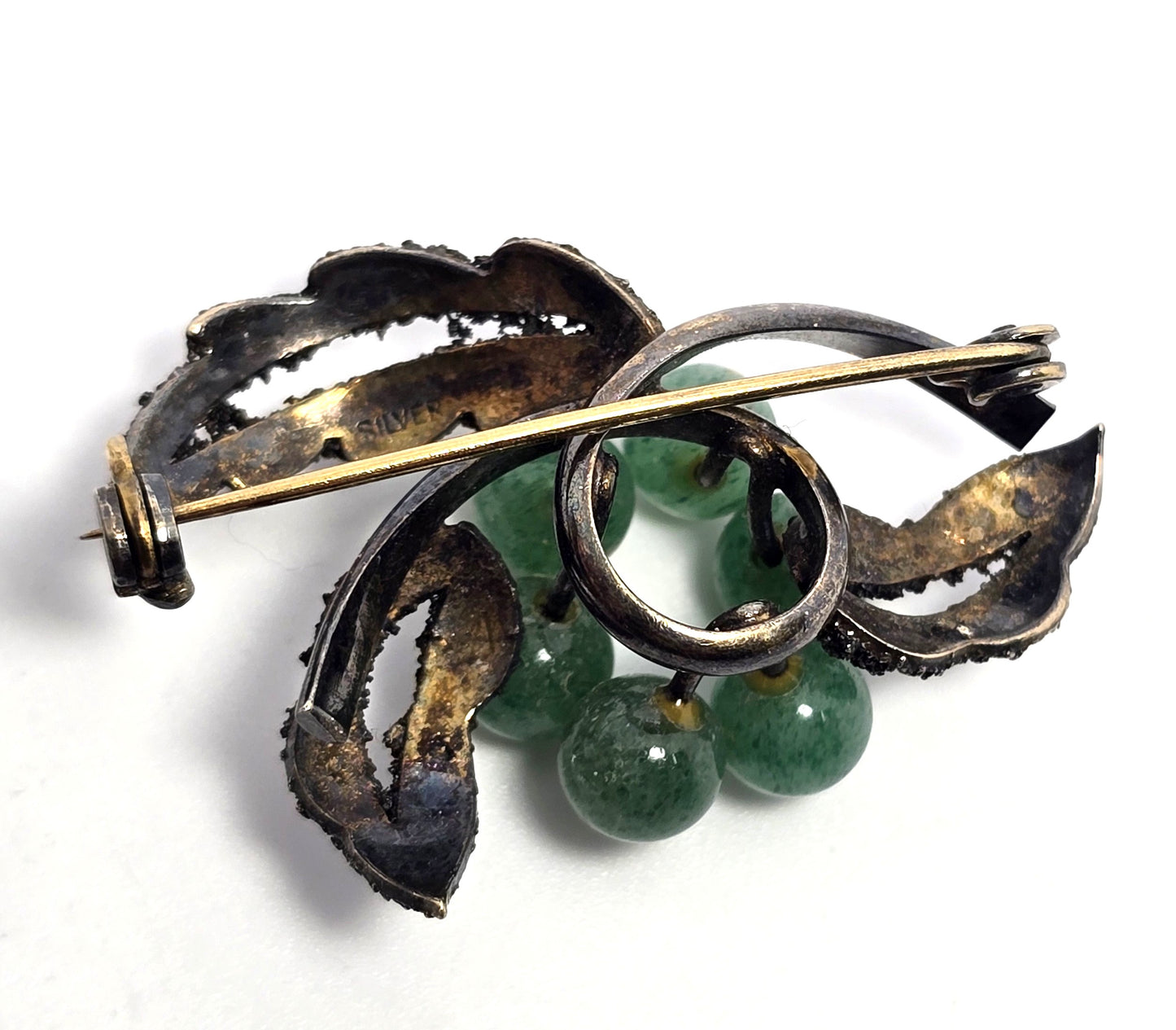 Nephrite Jade beaded flower Chinese Export antique sterling silver brooch