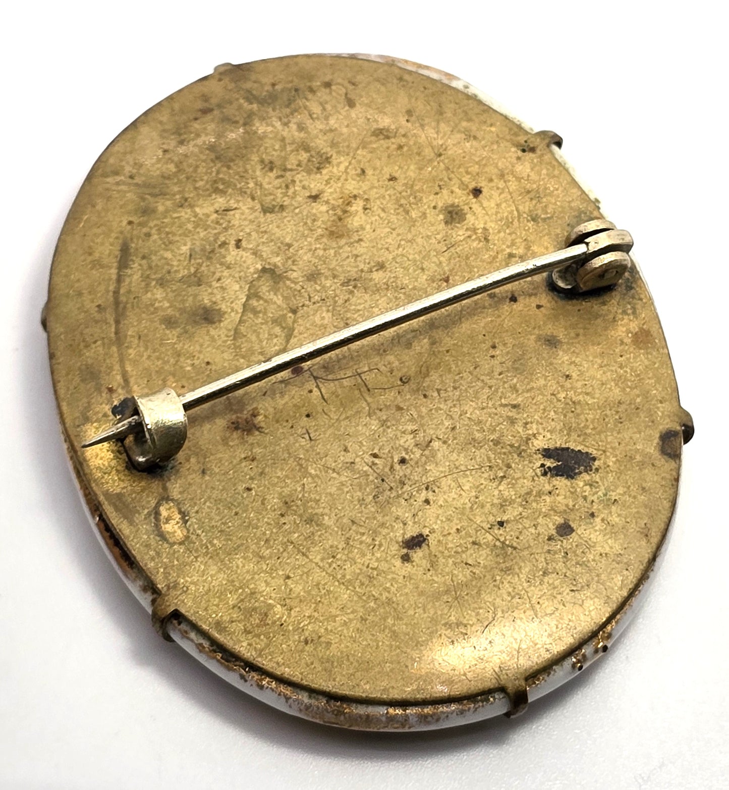 Pink Roses Painted Porcelain gold rimmed antique Victorian brooch 1900's